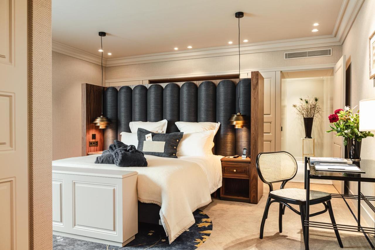 Hotel 717 Amsterdam Luaran gambar A room at the hotel