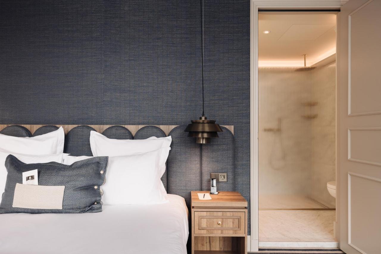 Hotel 717 Amsterdam Luaran gambar A bedroom at the hotel