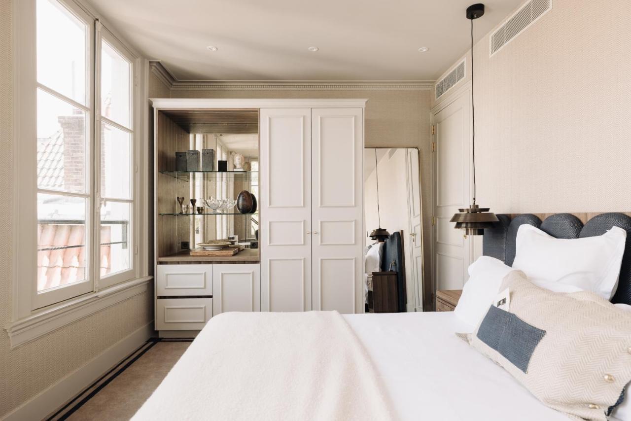 Hotel 717 Amsterdam Luaran gambar A bedroom at the Hotel de la Paix