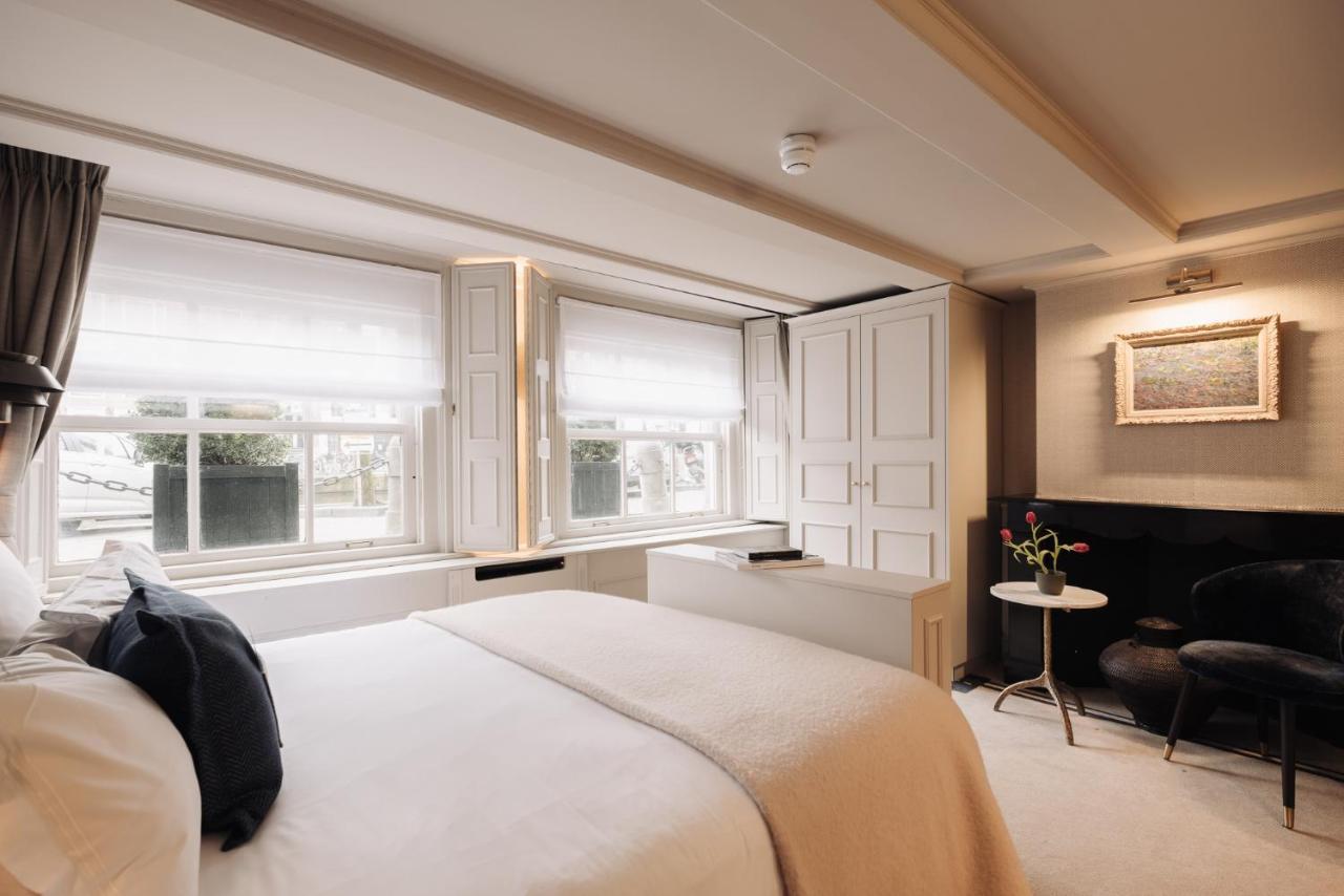Hotel 717 Amsterdam Luaran gambar A room at the hotel
